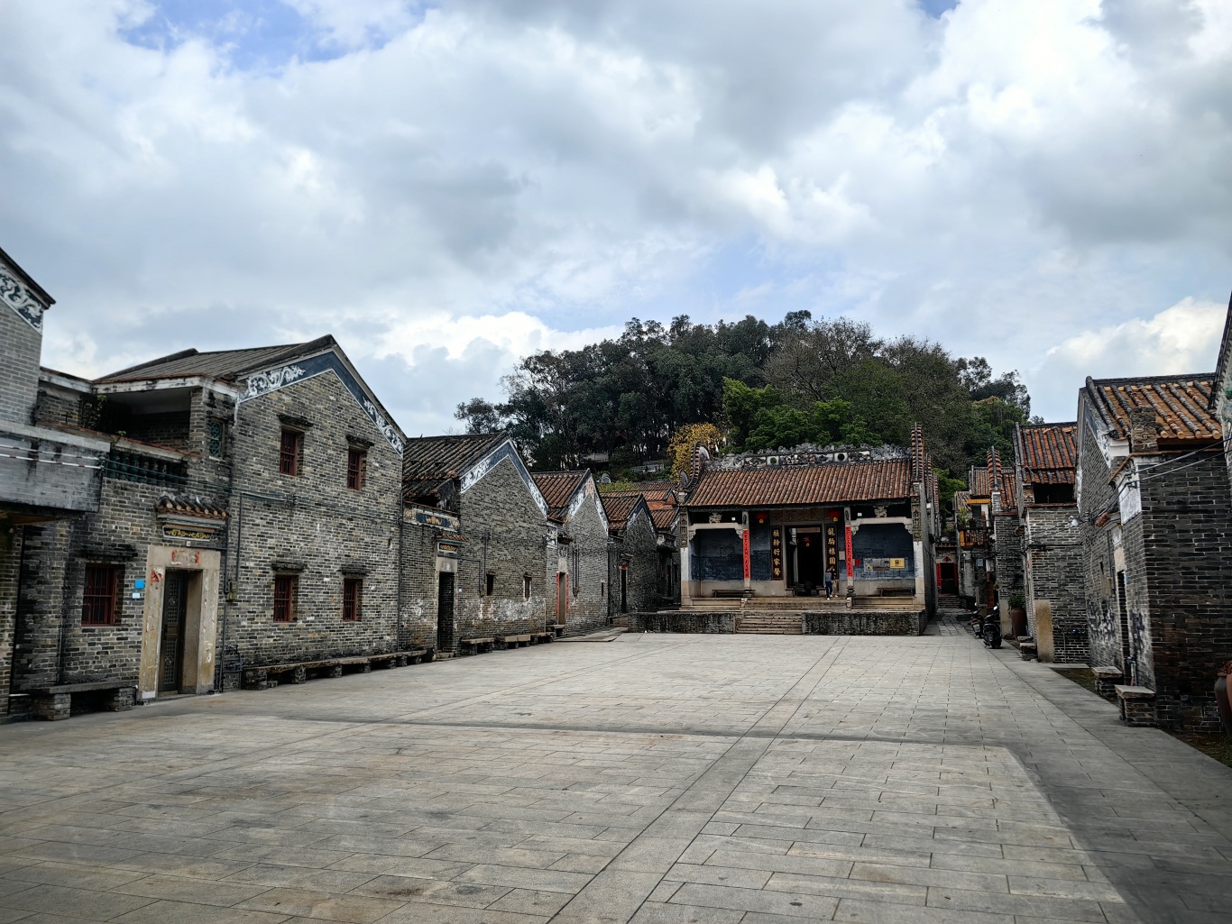 长岐古村卢氏大宗祠.jpg